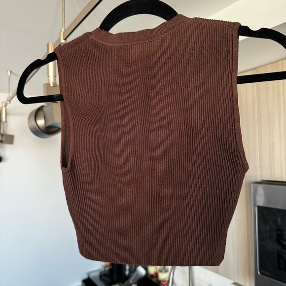 Aritzia Babaton Sculpt Knit Muscle Cropped Tank - Brown - Small - Picture 11 of 15